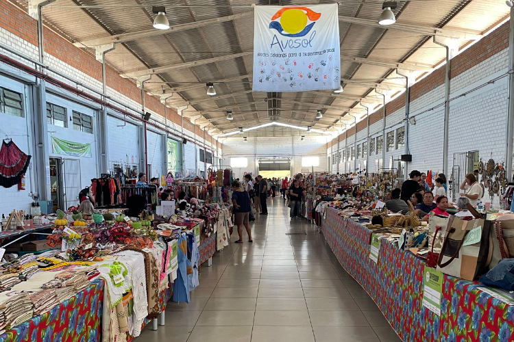 Incubadora analisou comercialização e perfil socioeconômico dos participantes, reforçando o compromisso com a construção de conhecimento sobre agricultura familiar