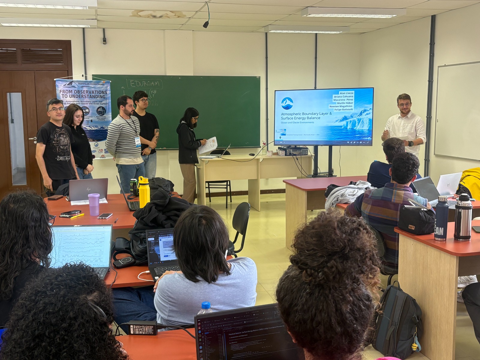 Instituto de Oceanografia da FURG realiza curso internacional sobre interações entre atmosfera, oceanos e geleiras