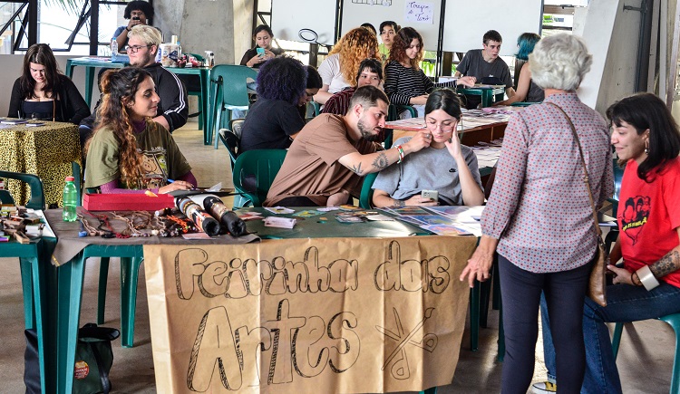 Comunidade teve a oportunidade de conferir os diversos estandes 